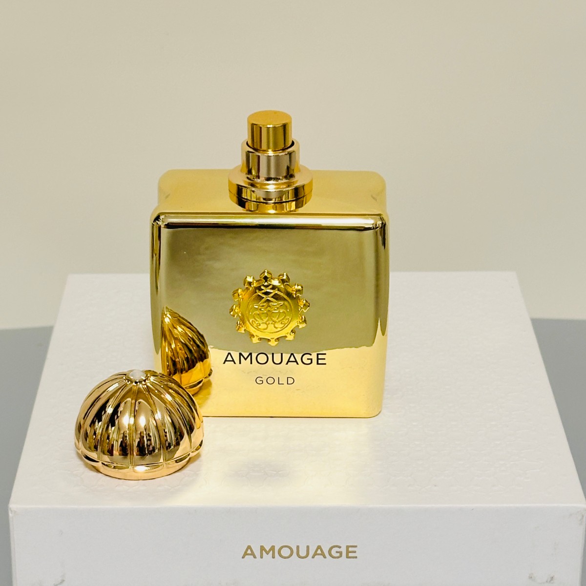 Vintage Collectible Bottles - 아무아쥬 골드 우먼 EDP 100ml 3.4oz
